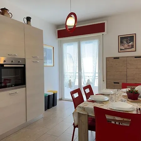 Lejlighed 5 M From The Beach, With Terrace And Sea View Arma di Taggia