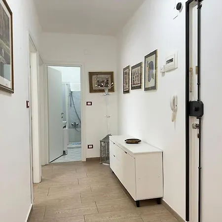 5 M From The Beach, With Terrace And Sea View